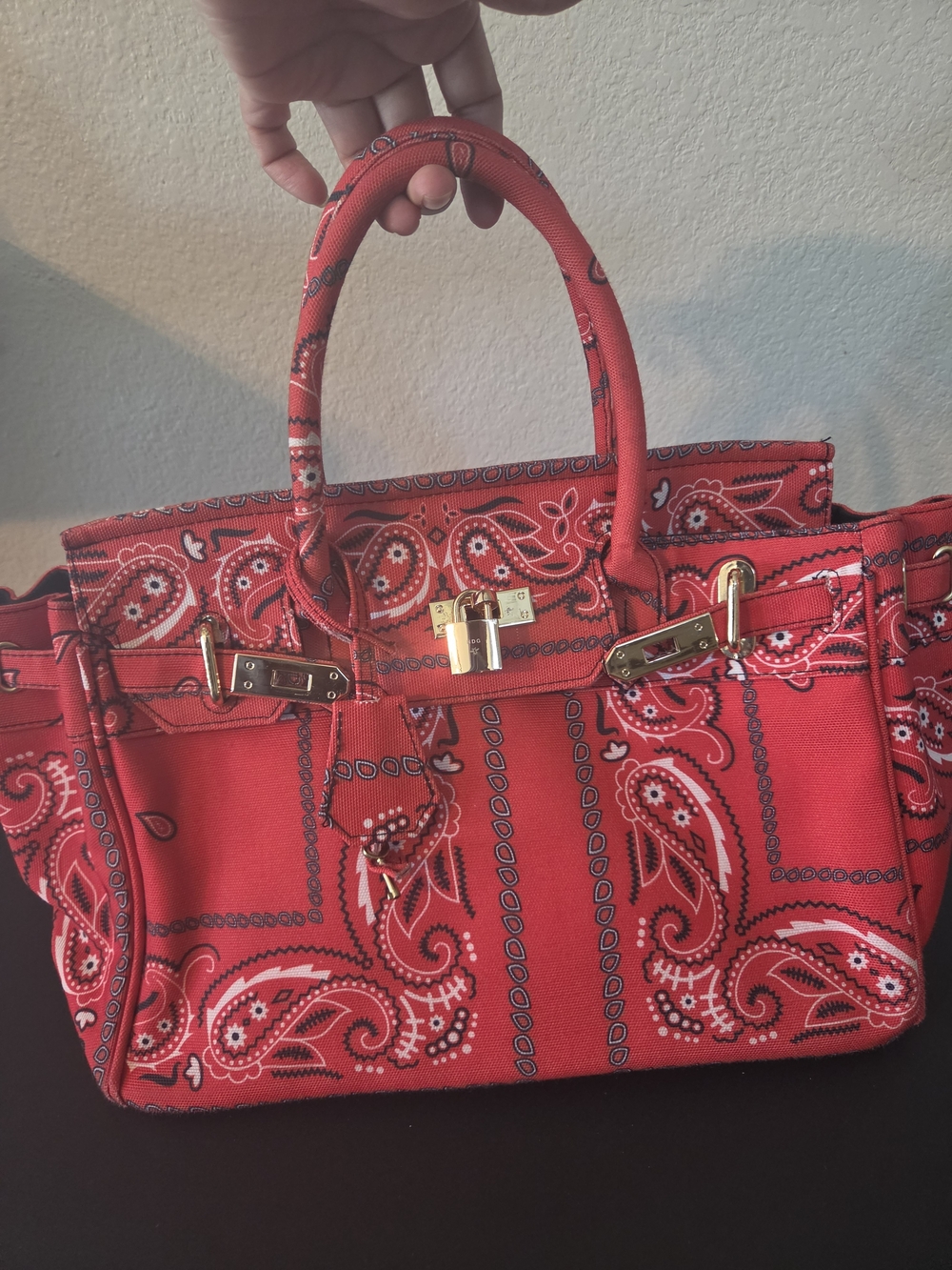 NDG 
 handbag